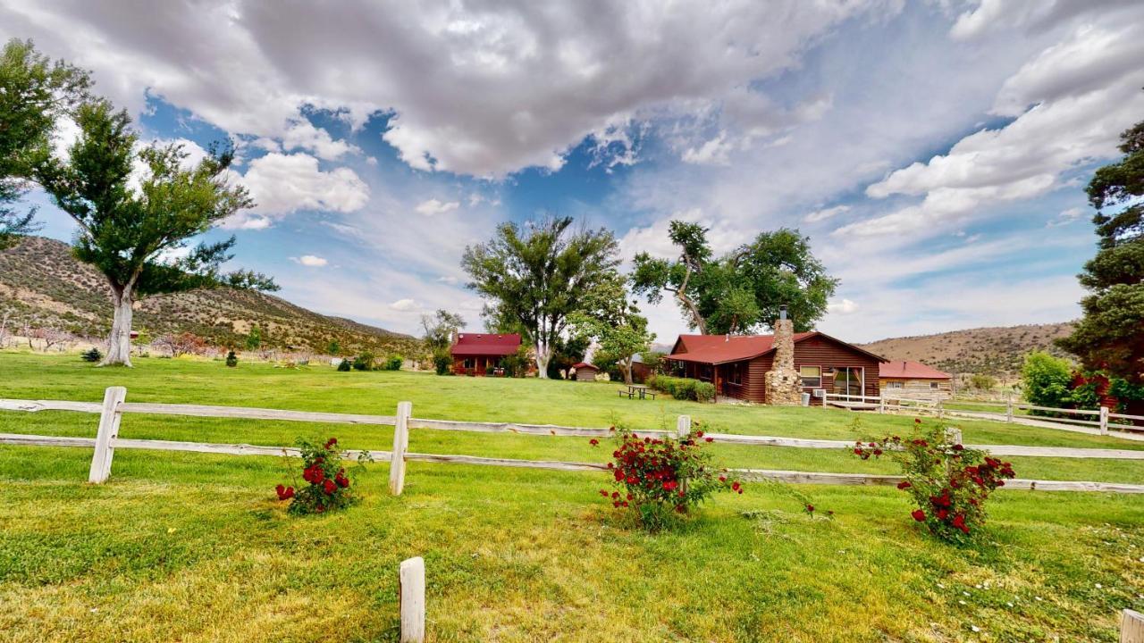 Pack Creek ~ Farm House Moab Bagian luar foto