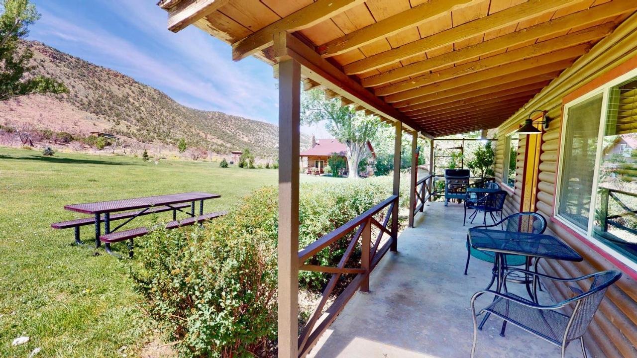 Pack Creek ~ Farm House Moab Bagian luar foto