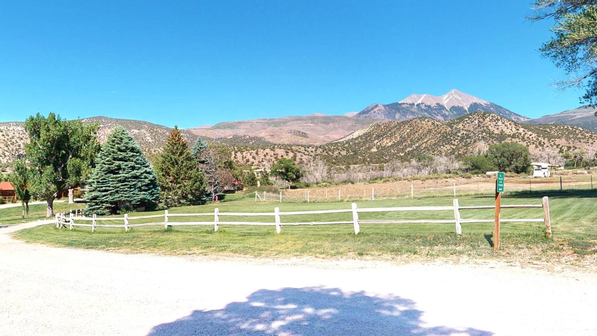 Pack Creek ~ Farm House Moab Bagian luar foto