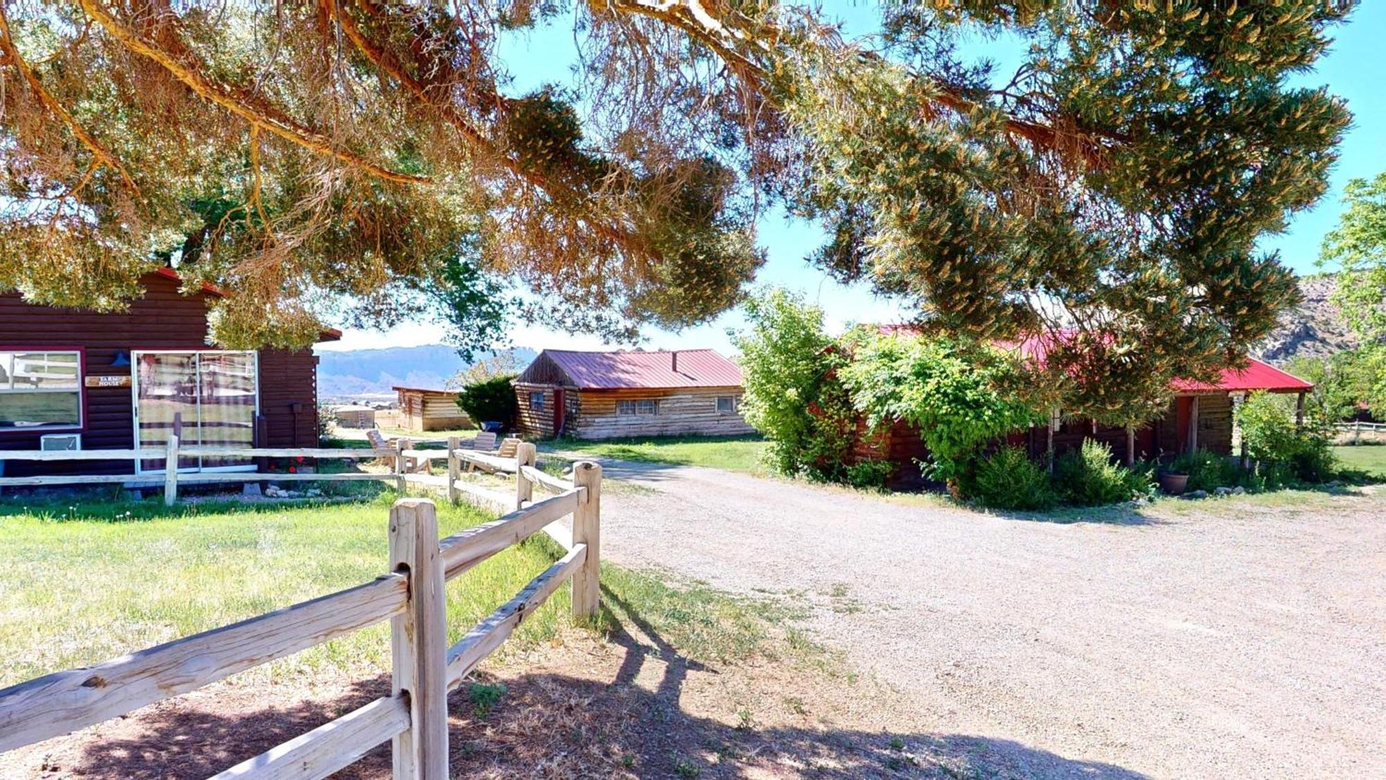 Pack Creek ~ Farm House Moab Bagian luar foto